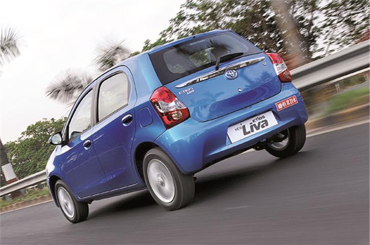 2013 Toyota Etios, Liva facelift review, test drive